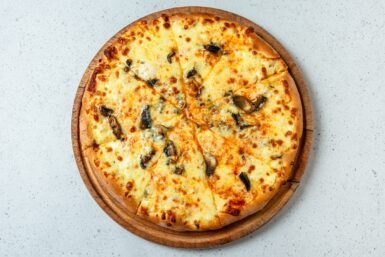 Mushroom Pizza (Pica me kerpudha)