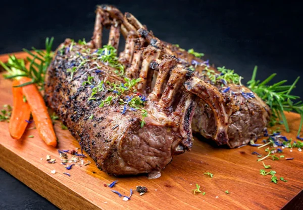 Rack of Lamb with Fire Show 🔥600Gr - 3600 Leke / 1Kg - 6000 Leke(Copët e Qengjit me Shfaqje Zjarri 🔥)