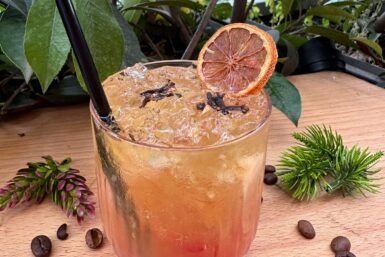 Red Love Cocktail (Koktejli Dashuri e kuqe)